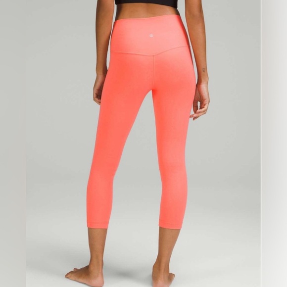 Lululemon Align High-Rise Crop Raspberry Cream Yoga Athletic Stretch leggings 6 - Picture 4 of 4